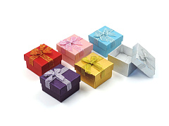 Футляр картонный квадратный, ассорти (6х4шт), серия 