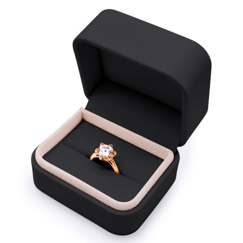 Футляр эксклюзивный, серия "ГРАФИНЯ", 70х60х40 мм