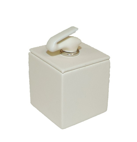Подставка для кольца/кубик/зажим для кольца/Н-42 мм./ф.№1 (ПЭТ карман)