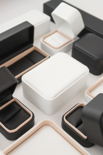 Футляр эксклюзивный, серия "ГРАФИНЯ", 70х60х40 мм фото 8