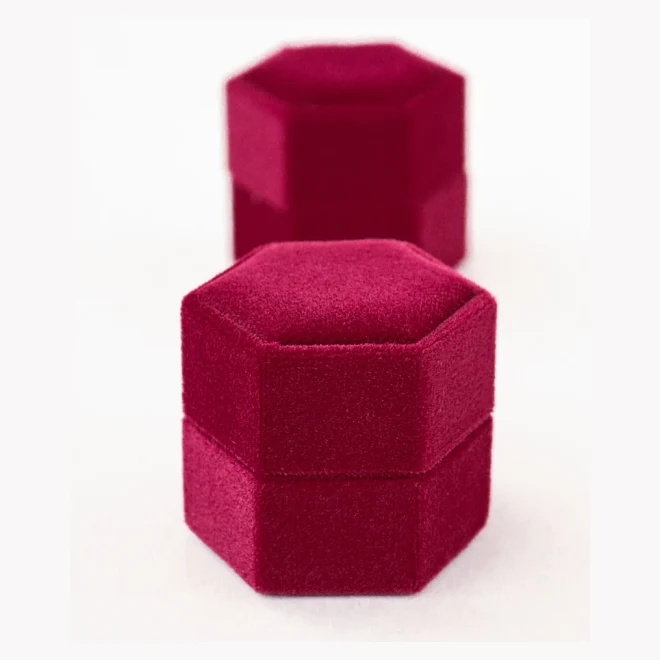 Футляр шестигранный, серия «Лариса ивановна», 50×50×43 мм, цвет бордовый