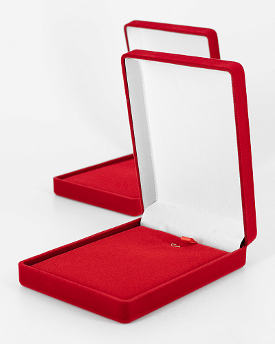 Футляр прямоугольный, серия "Классика", 90х123х32 мм. Красный